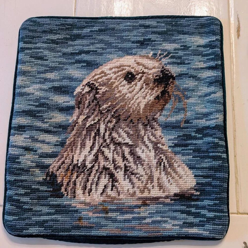 VTG Set of 2 Sea Otter Needlepoint Pillow Covers 12